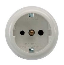 TOMA EMB. SCHUKO 18A 2P+T  250V  POLARIZADO