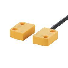 Detector magnético codificado; 36x13x26 mm; Alcance 5MM, no enrasable; 2x NA, 1x NC; (libres de potencial); DC; Cable 6M; IP67; IP69K; 3 hilos; Temp. -25...80°C; 150Hz