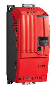 VARIADOR  MOVITRAC  TRIF.    55kW / 75HP / 110A   ALIM.: 3x 380-480 +/- 10%  TAMAÑO 6   IP55