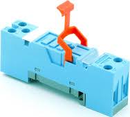 [60773] ZOCALO DIN SISTEMA IDM  P/RELE 1 POLO INVERSOR  C10  5 PATAS PLANAS 10A