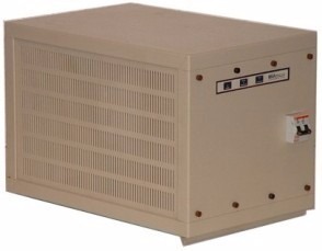 [182655] ESTABILIZADOR TRIFASICO DE TENSION 12KVA (4KVA X FASE) CORTE TOTAL (EX PET-12-0)