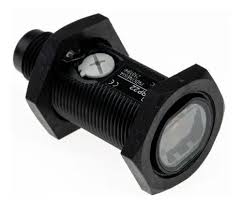 [E3FA-RP22] Sensor fotoeléctrico cilíndrico rosca M18, plástico, IP67. Reflectivo polarizado (agregar espejo E39-R1S). Sensibilidad ajustable. Distancia de sensado: 0,5 m. Salida PNP. Conector M12 macho 4 polos. Dark ON/ Light ON según conexión pin 2.       E3FARP22